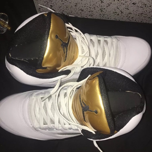 air jordan retro5 olympic gold tongue